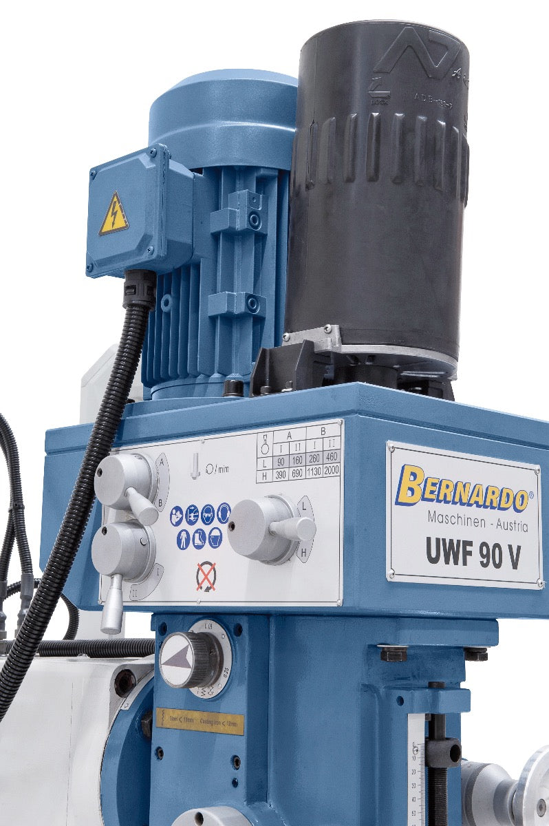 Bernardo UWF 90 V mit pneumatischer Werkzeugklemmung 02-1231XL