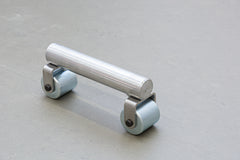Roll Andrückrolle mit massivem Griff mit 2 Rollen 40 mm breit. Länge 195 mm 1614033