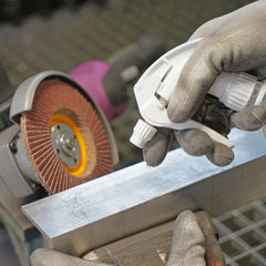 Eisenblätter 40010k KÄNGURU ALU-FIX Öl 5 Liter Kanister inkl. leere Sprühflasche