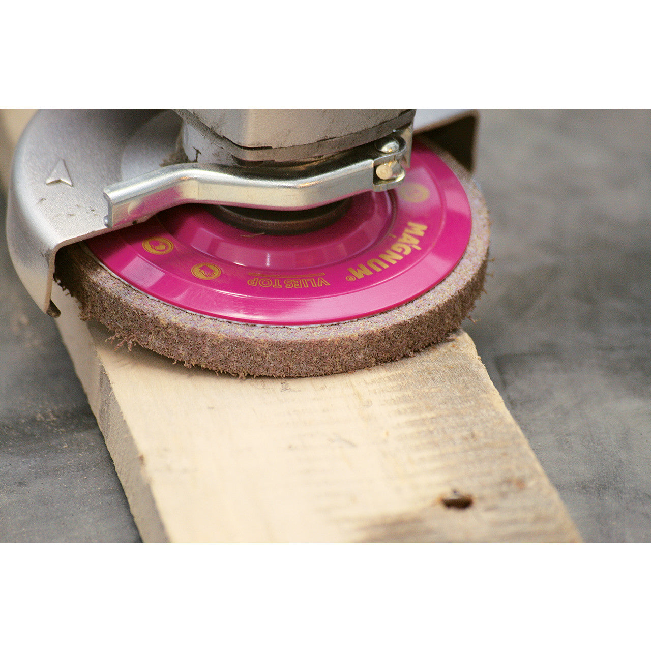 "Eisenblätter 96711 MAGNUM® Vlies Top 115 x 22,2 mm, Korn 180"