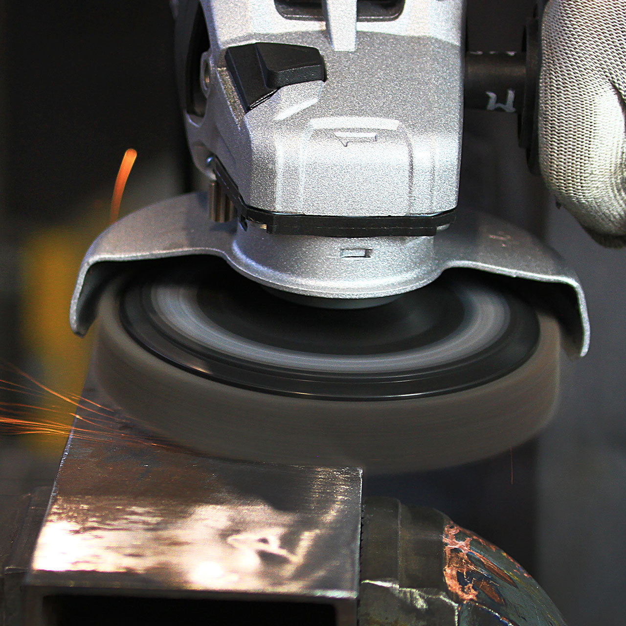 "Eisenblätter 96704 MAGNUM® CLEAN-MIX Scheibe 125 mm x M14, Korn 80"