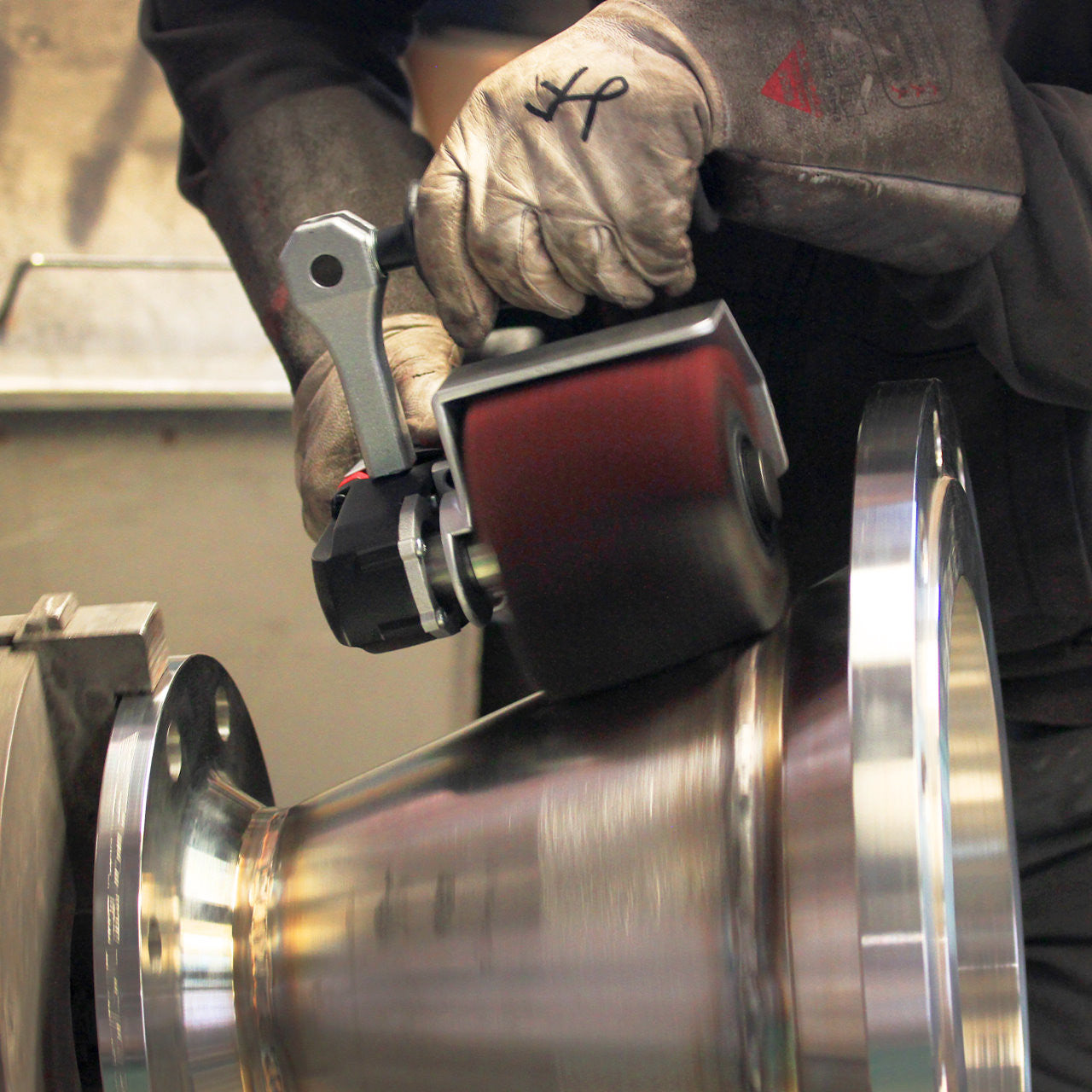 "Eisenblätter 40302 POLY-PTX® AKKU HT Grundgerät 18 Volt, im Koffer, ohne Akkus, Ladegerät und Zubehör  by Eisenblätter"